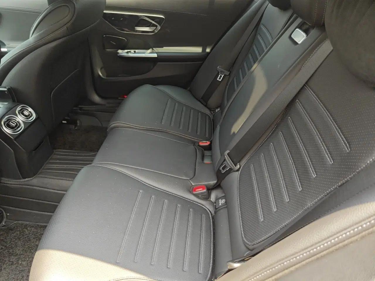 Mercedes-Benz C-Class 2022 Restyled C 260 L Sport Edition — миниатюра 17