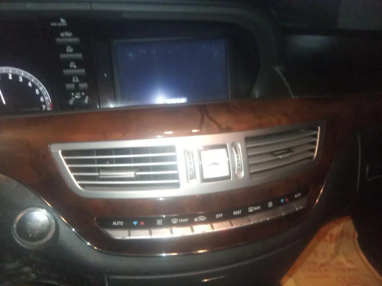 Mercedes-Benz S-Class 2008 S 500 L — миниатюра 13
