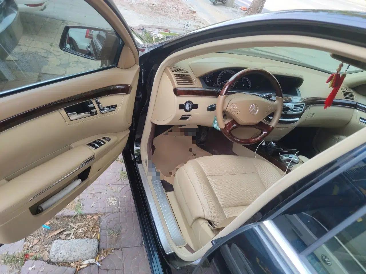 Mercedes-Benz S-Class 2010 S 300 L Luxury Model — миниатюра 16
