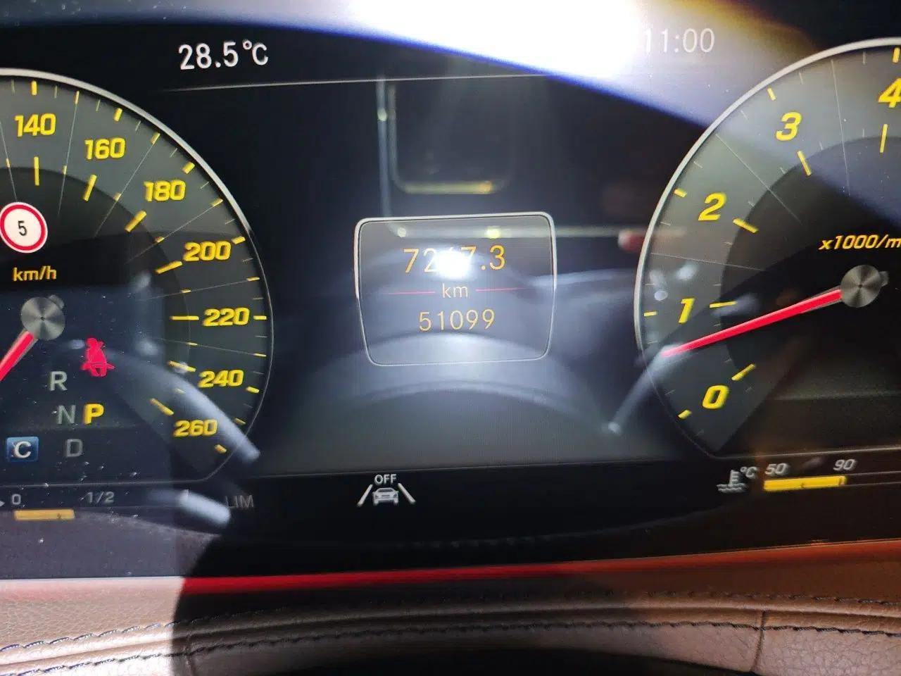 Mercedes-Benz S-Class 2019 S 350 L Prestige Model Ultimate Collection — миниатюра 12