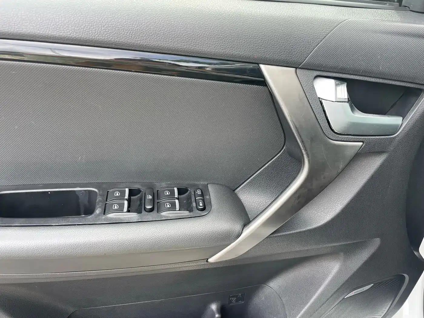 Chery Tiggo 3 2016 1.6L CVT Smart Edition — миниатюра 12