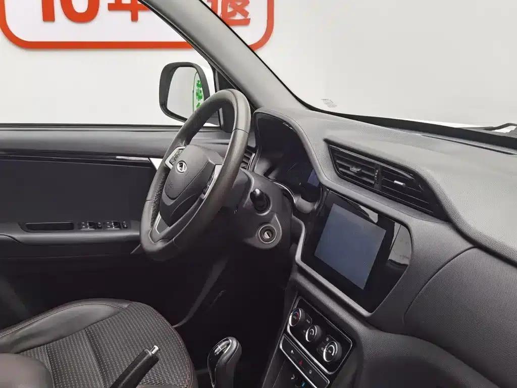 Chery Tiggo 3 2016 1.6L Manual Smart Edition — миниатюра 22