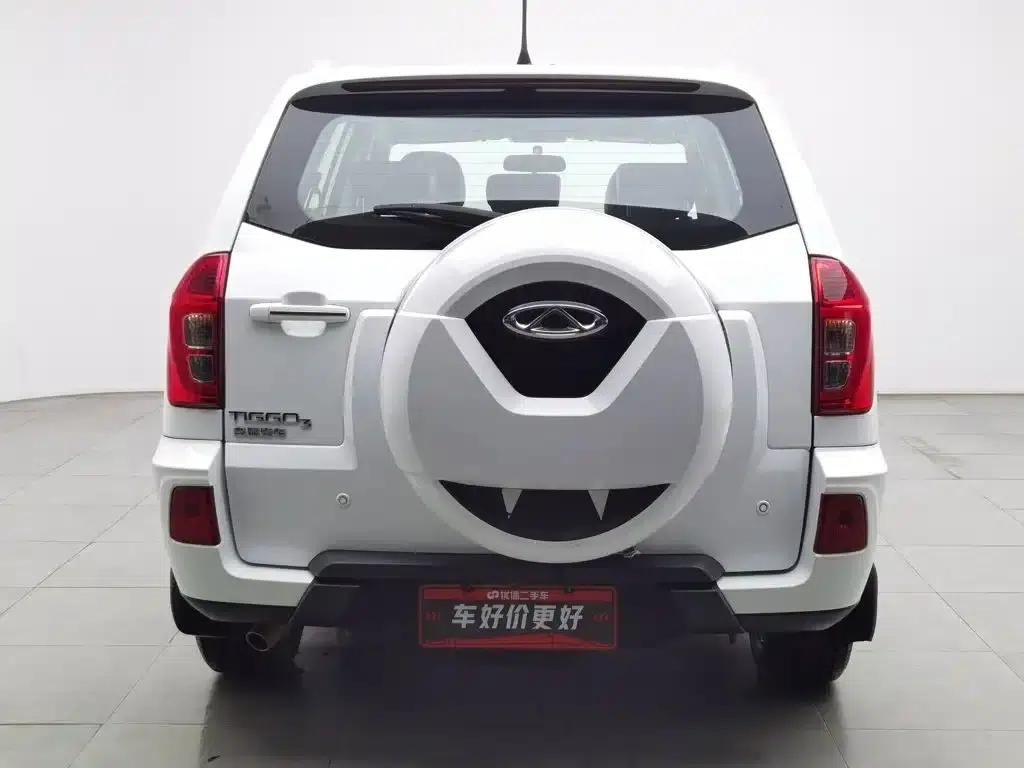 Chery Tiggo 3 2016 1.6L Manual Smart Edition — миниатюра 4