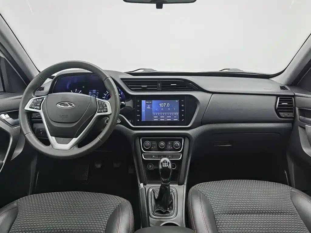 Chery Tiggo 3 2016 1.6L Manual Smart Edition — миниатюра 5