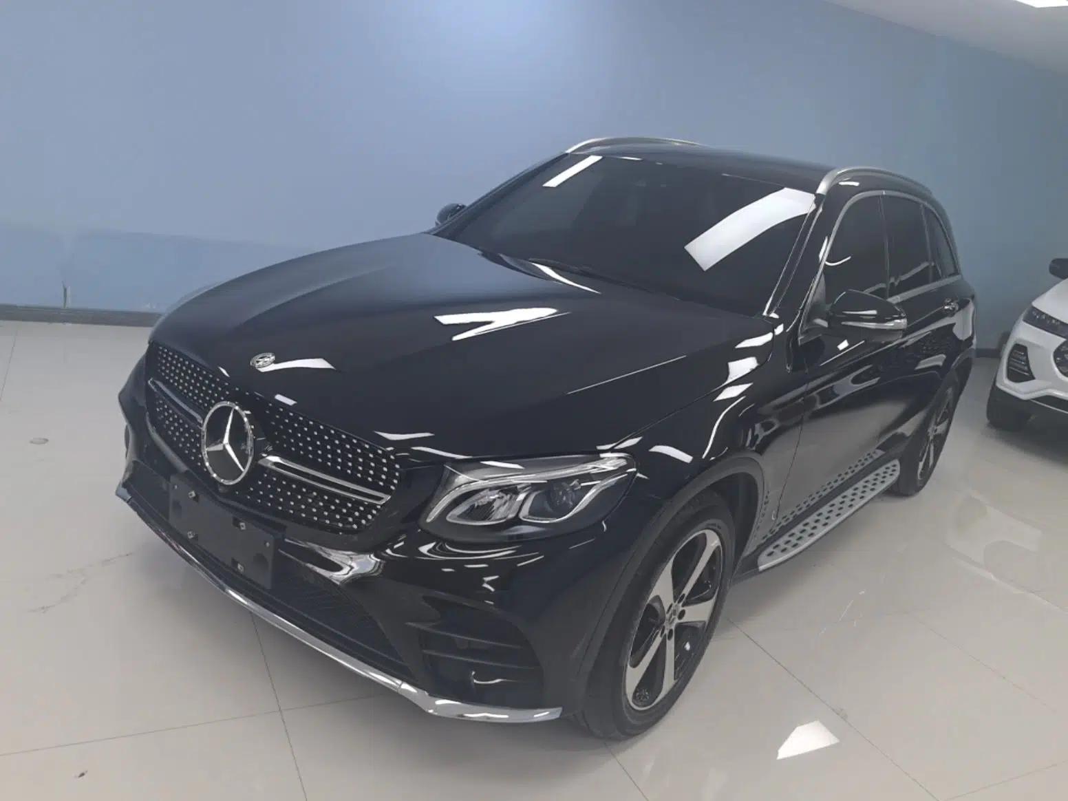 Mercedes-Benz GLC 2019 Facelift GLC 260 L 4MATIC Luxury Model — миниатюра 1