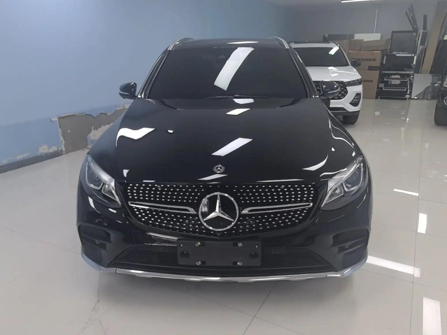 Mercedes-Benz GLC 2019 Facelift GLC 260 L 4MATIC Luxury Model — миниатюра 2