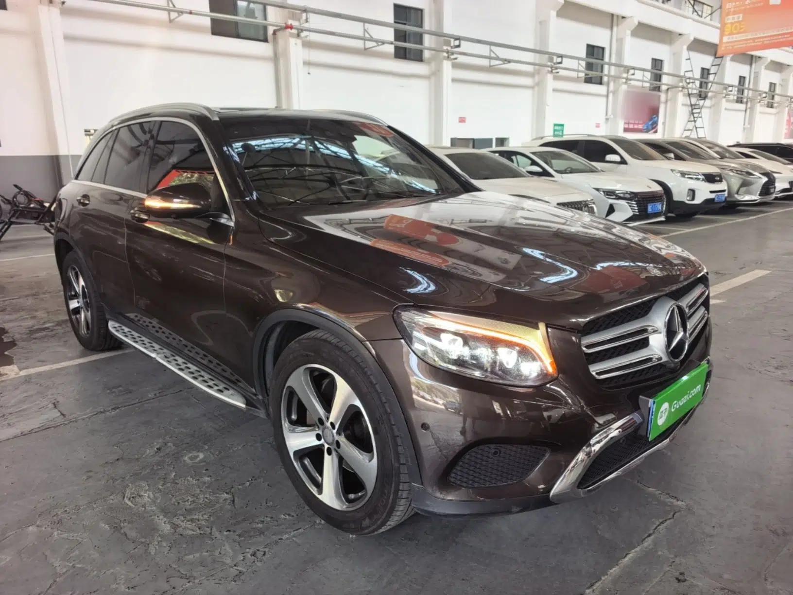 Mercedes-Benz GLC 2016 GLC 300 4MATIC Dynamic Model — миниатюра 12