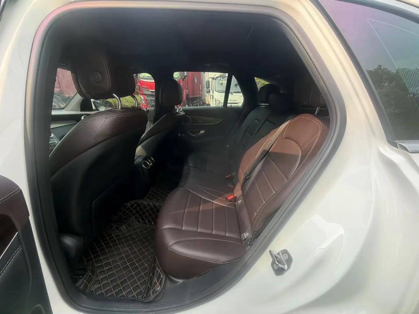 Mercedes-Benz GLC 2018 GLC 260 4MATIC Dynamic Edition — миниатюра 9