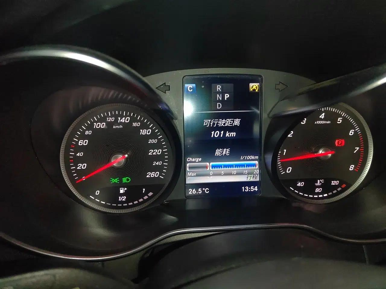 Mercedes-Benz GLC 2016 GLC 260 4MATIC Luxury Model — миниатюра 11