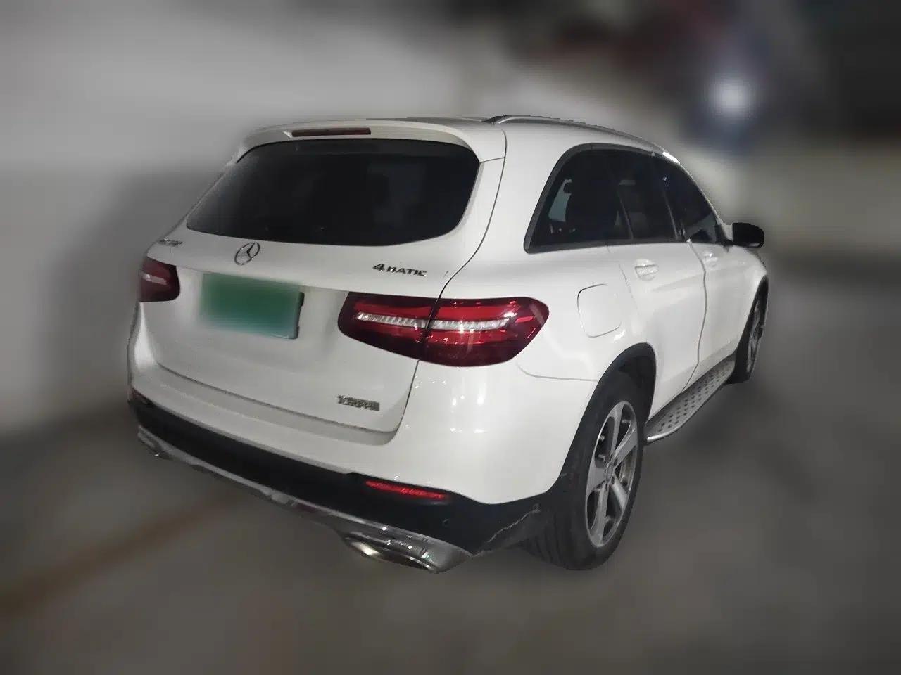 Mercedes-Benz GLC 2016 GLC 260 4MATIC Luxury Model — миниатюра 6