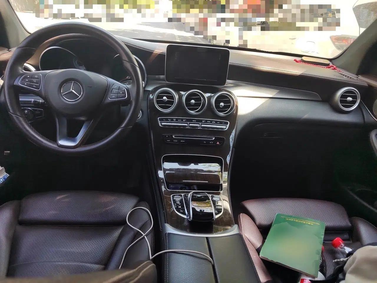 Mercedes-Benz GLC 2018 Facelifted GLC 260 4MATIC Dynamic Edition — миниатюра 9