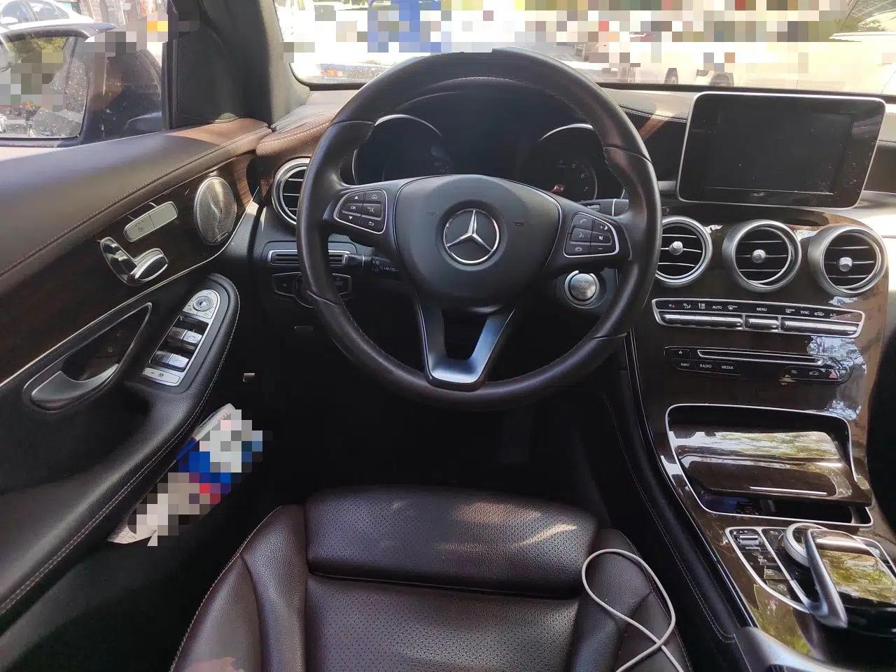 Mercedes-Benz GLC 2018 Facelifted GLC 260 4MATIC Dynamic Edition — миниатюра 10