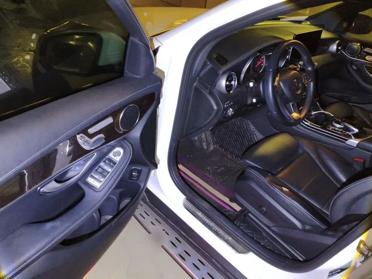 Mercedes-Benz GLC 2017 GLC 260 4MATIC Luxury Model — миниатюра 16