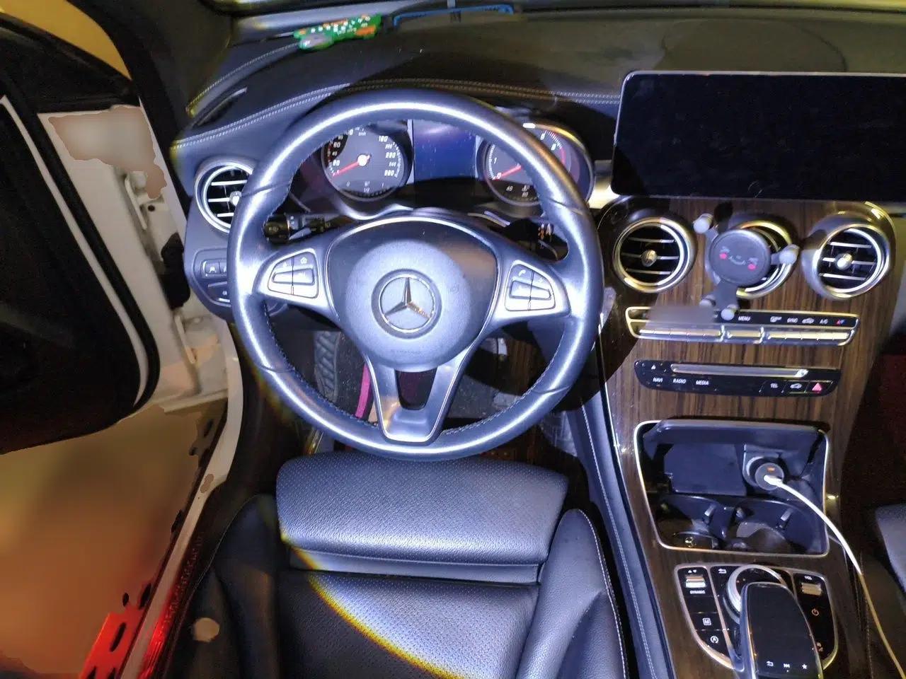 Mercedes-Benz GLC 2017 GLC 260 4MATIC Luxury Model — миниатюра 10