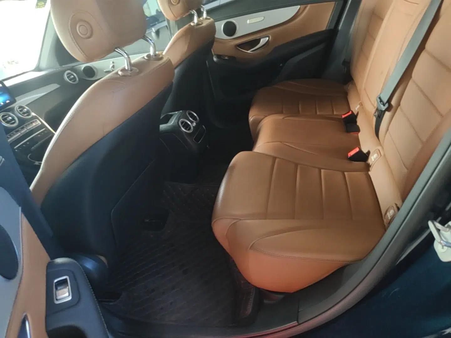 Mercedes-Benz GLC 2020 GLC 260 L 4MATIC Dynamic Model — миниатюра 20