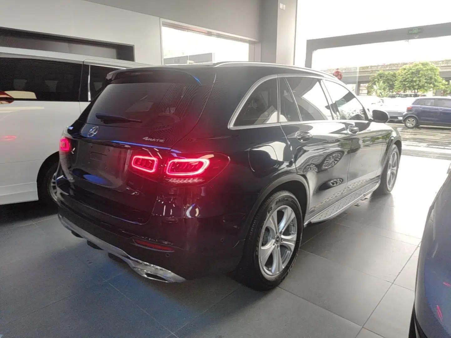 Mercedes-Benz GLC 2020 GLC 260 L 4MATIC Dynamic Model — миниатюра 6