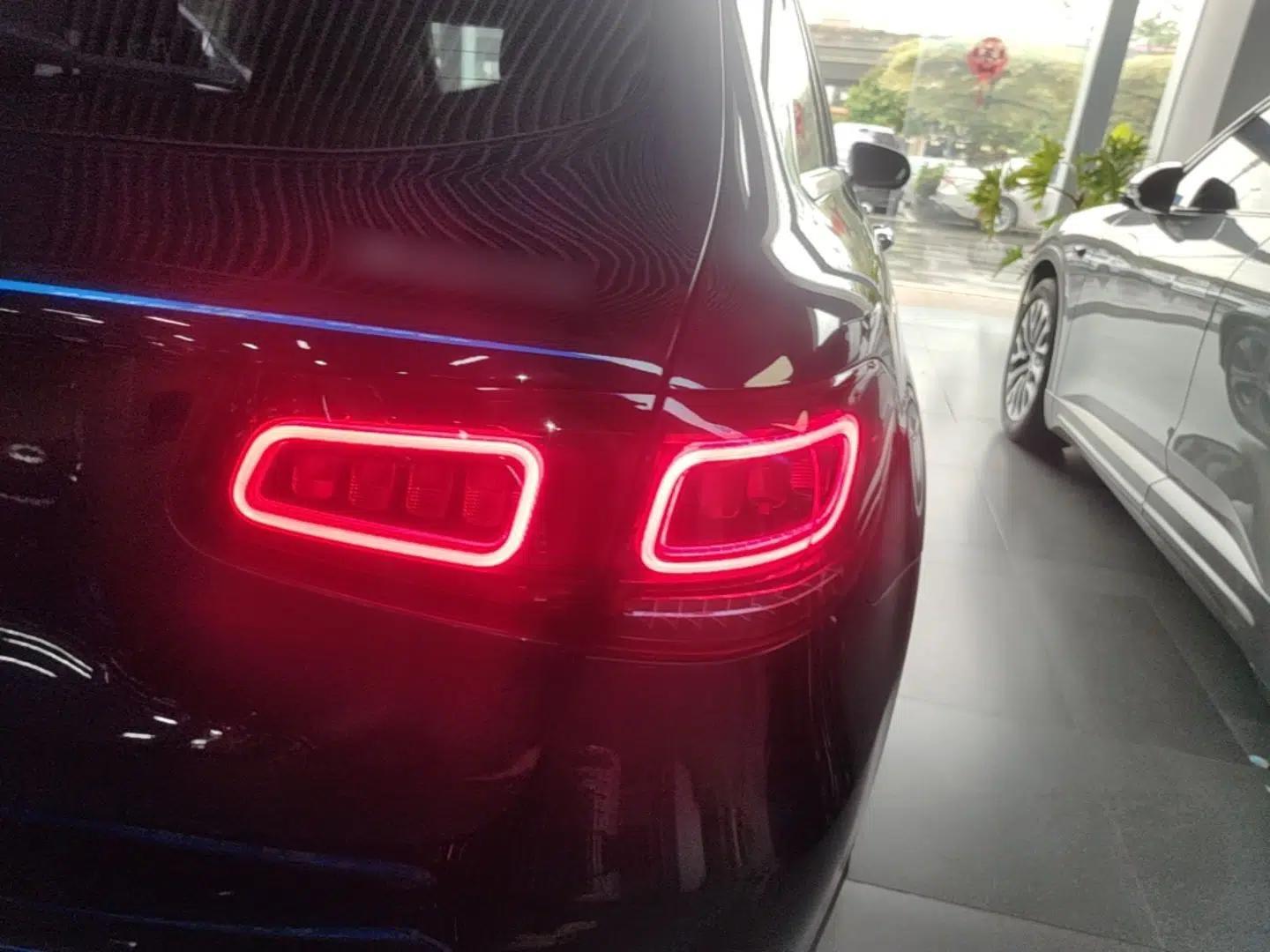 Mercedes-Benz GLC 2020 GLC 260 L 4MATIC Dynamic Model — миниатюра 9