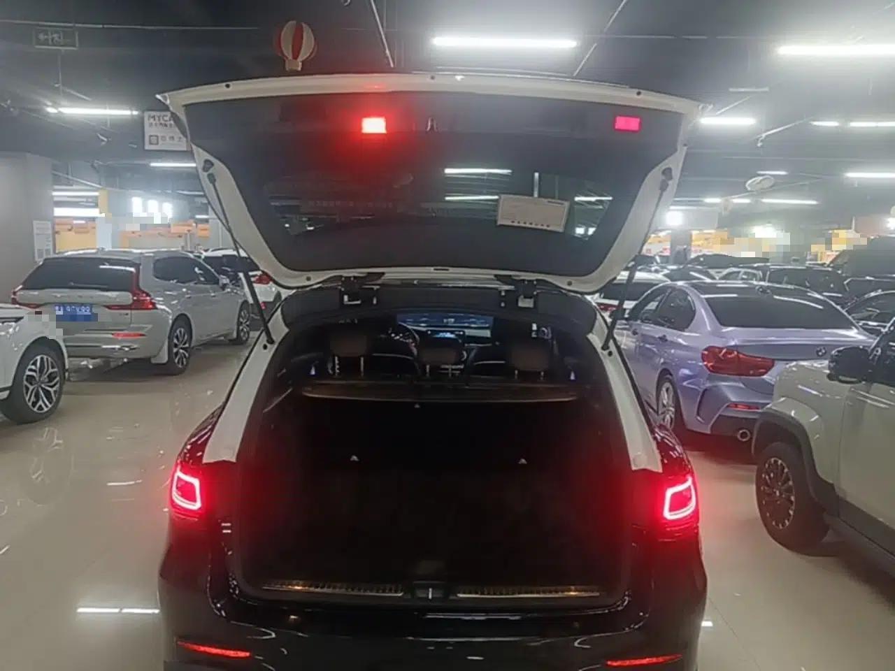 Mercedes-Benz GLC 2020 GLC 260 L 4MATIC Dynamic Model — миниатюра 22