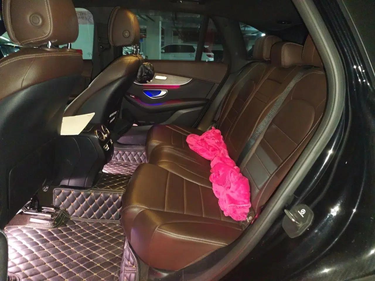 Mercedes-Benz GLC 2020 GLC 300 L 4MATIC Luxury Model — миниатюра 17