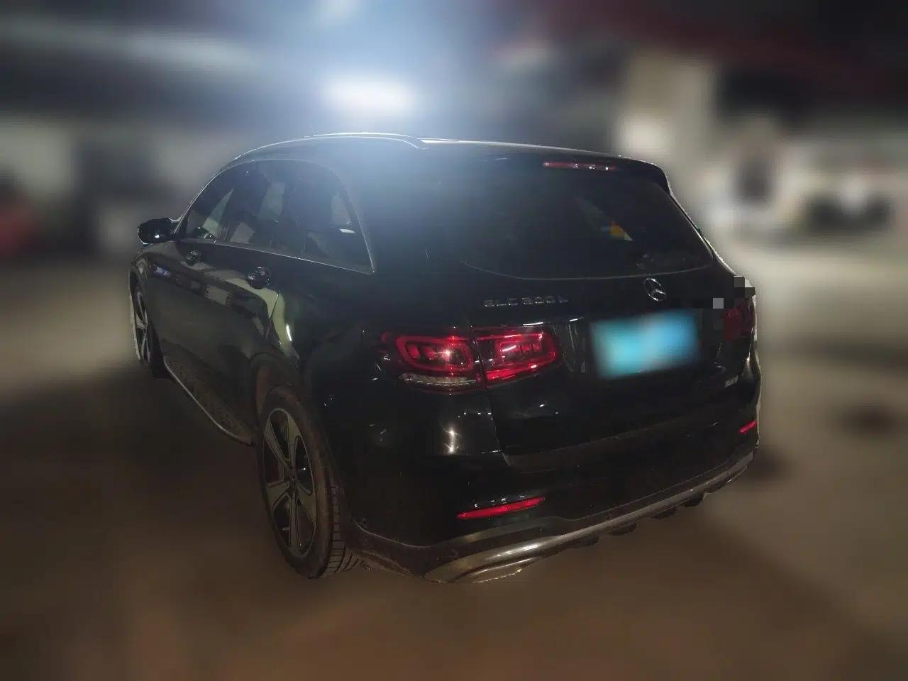 Mercedes-Benz GLC 2020 GLC 300 L 4MATIC Luxury Model — миниатюра 4