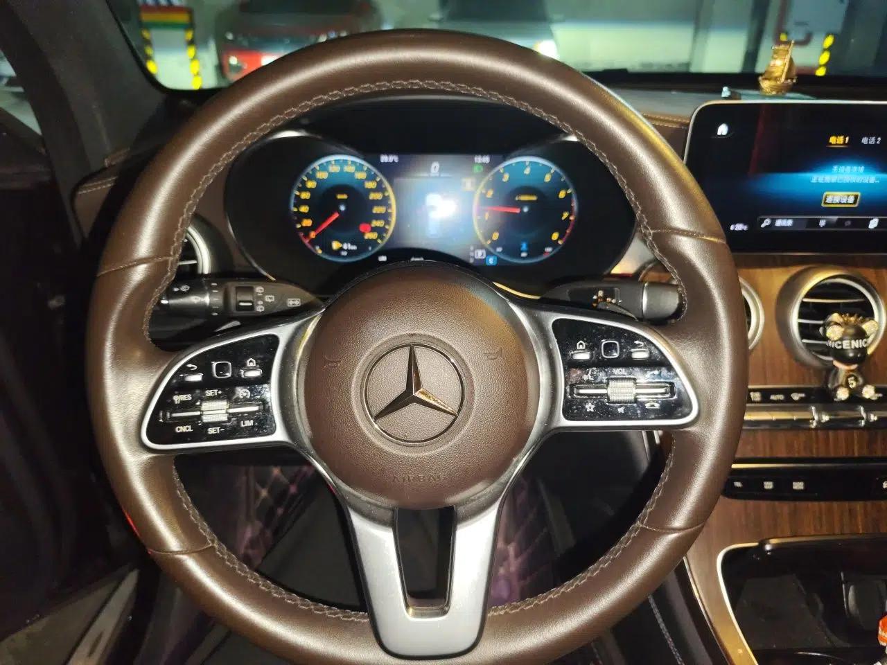 Mercedes-Benz GLC 2020 GLC 300 L 4MATIC Luxury Model — миниатюра 10