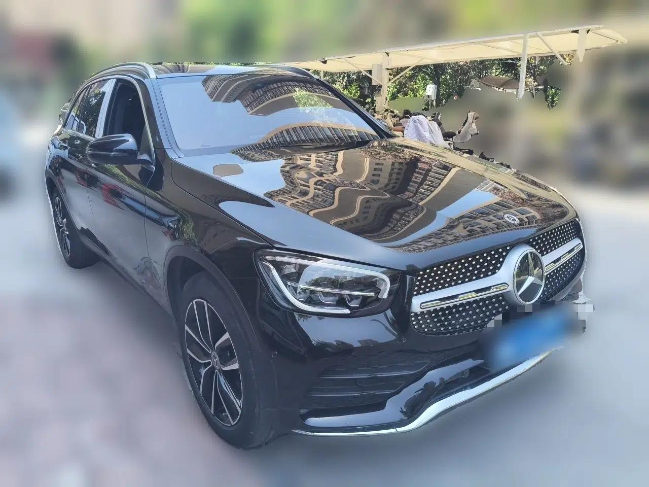 Mercedes-Benz GLC 2021 GLC 260 L 4MATIC Luxury Model — миниатюра 3