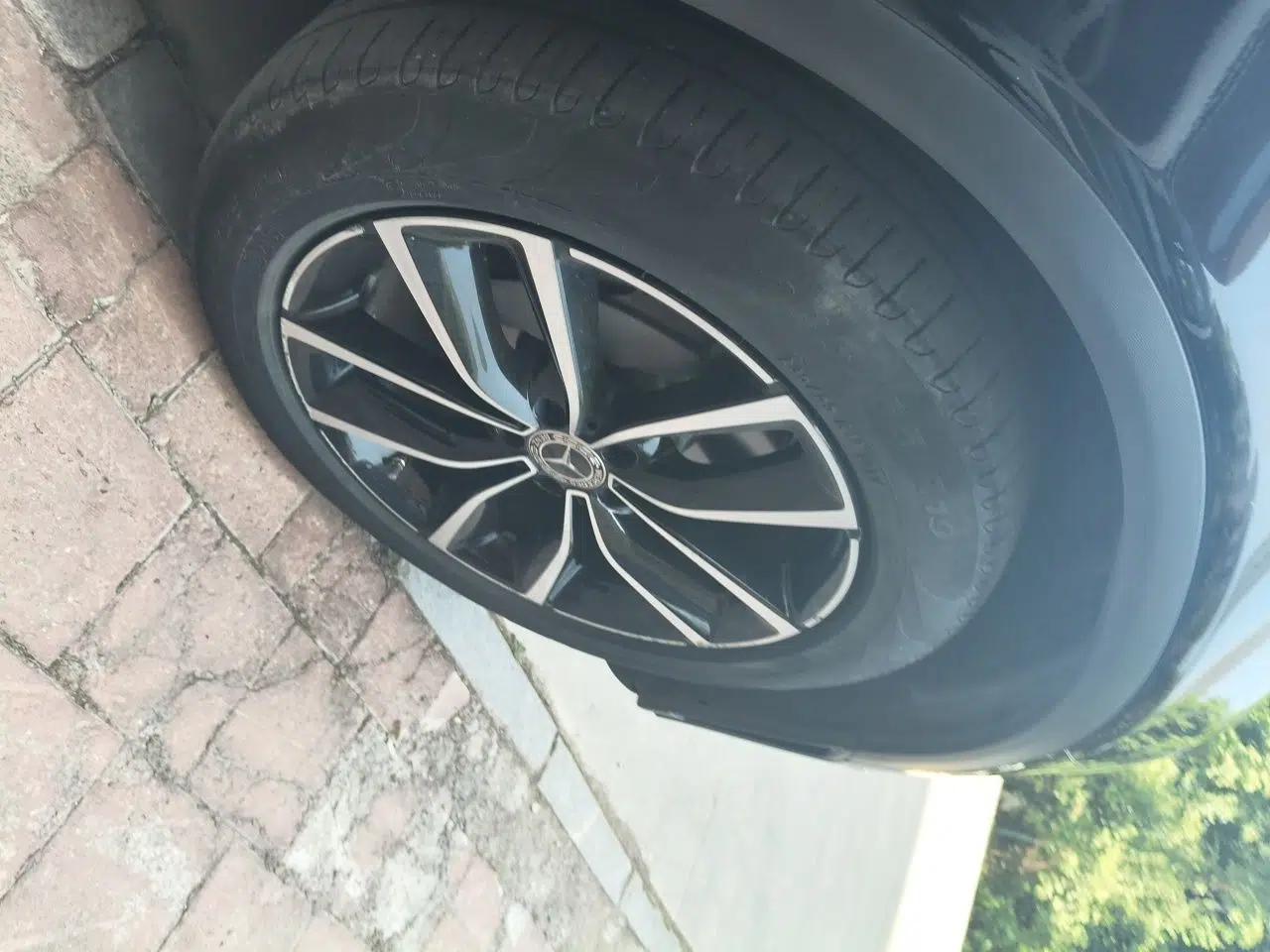 Mercedes-Benz GLC 2021 GLC 260 L 4MATIC Luxury Model — миниатюра 8