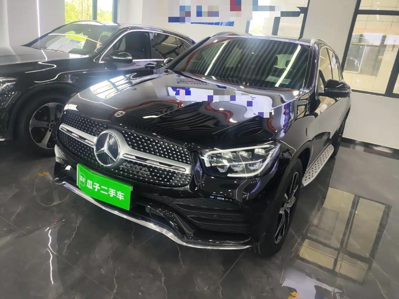 Mercedes-Benz GLC 2020 GLC 300 L 4MATIC Luxury Model — миниатюра 1