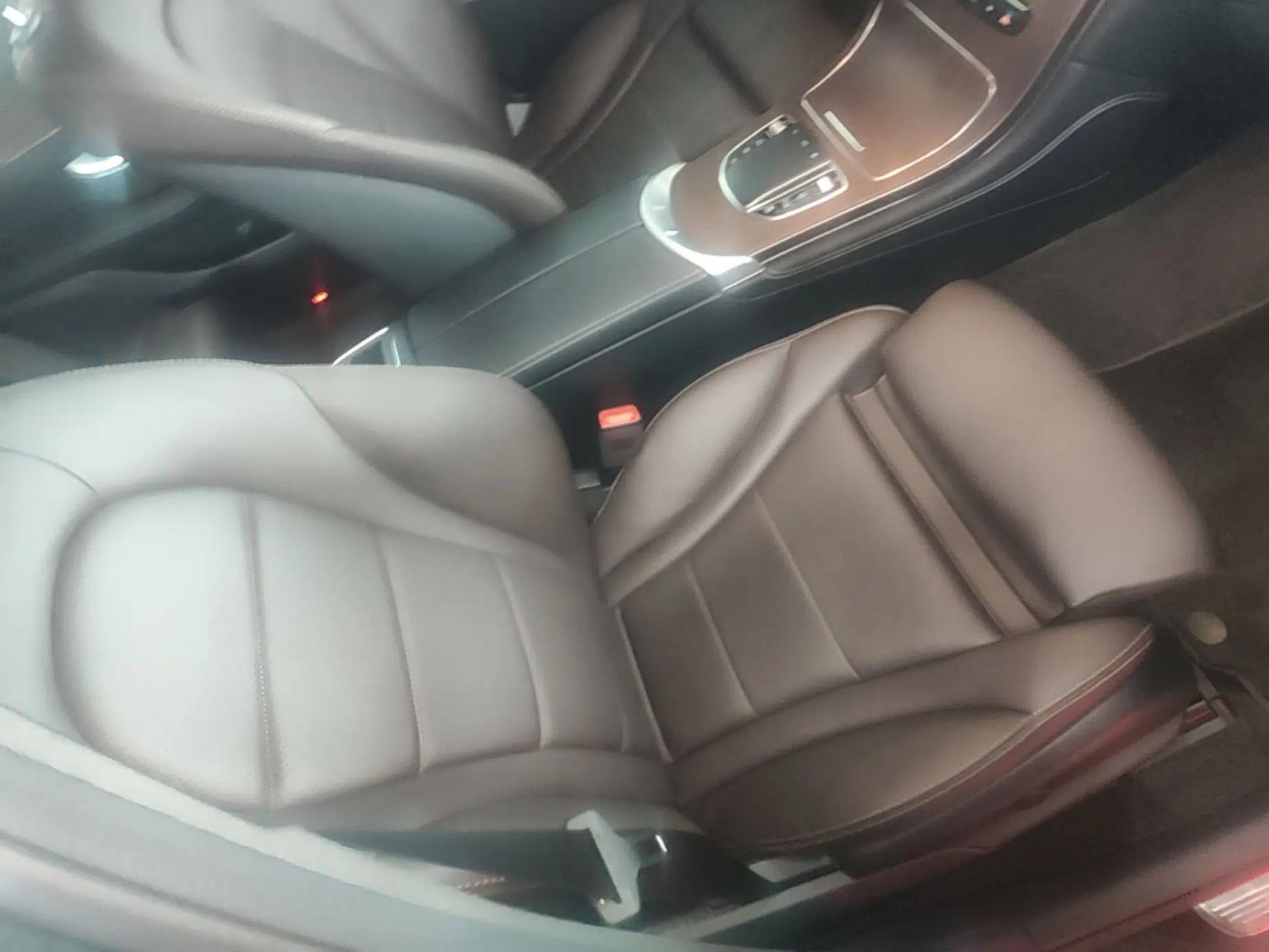 Mercedes-Benz GLC 2020 GLC 300 L 4MATIC Luxury Model — миниатюра 19