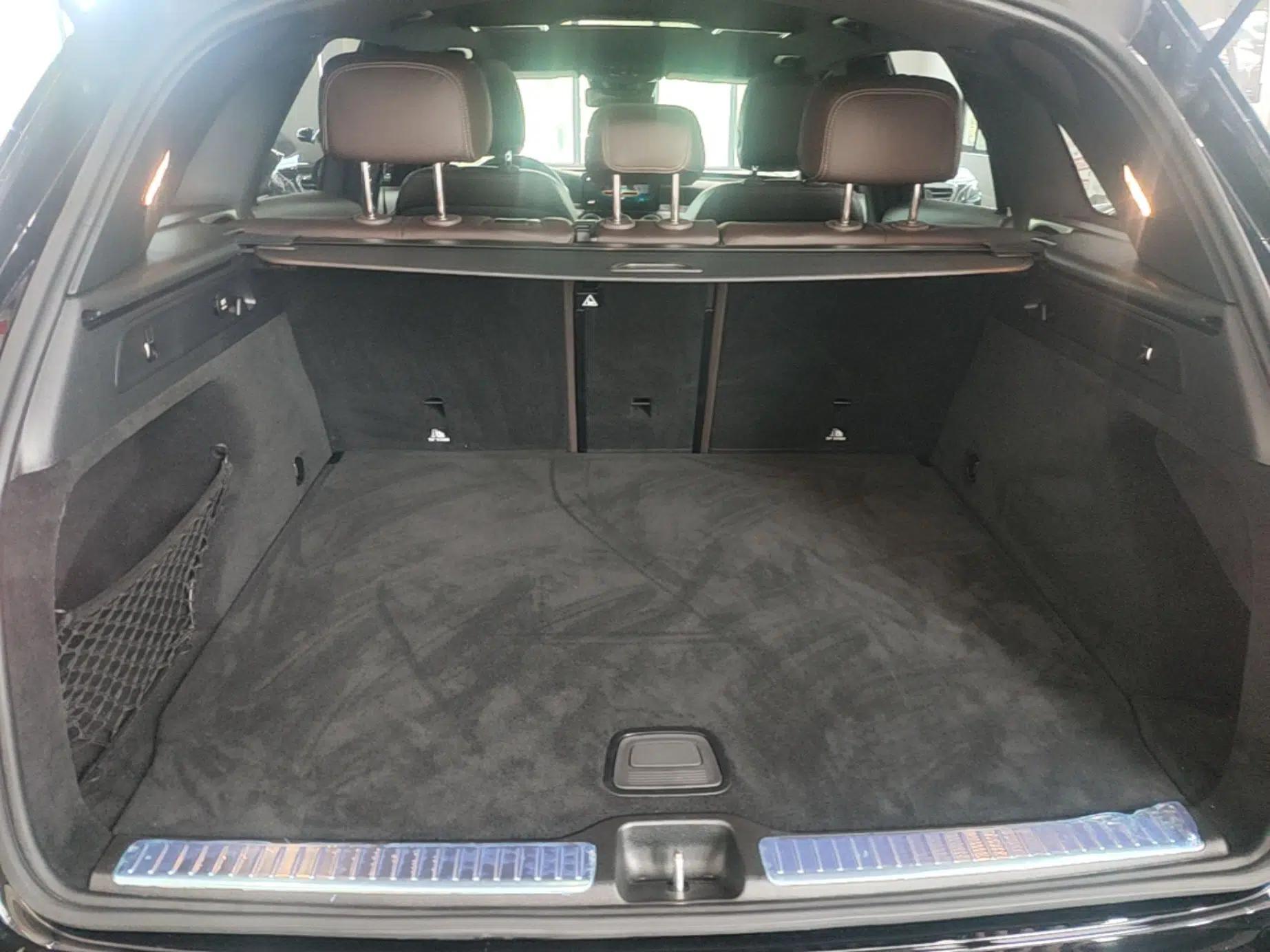 Mercedes-Benz GLC 2020 GLC 300 L 4MATIC Luxury Model — миниатюра 22
