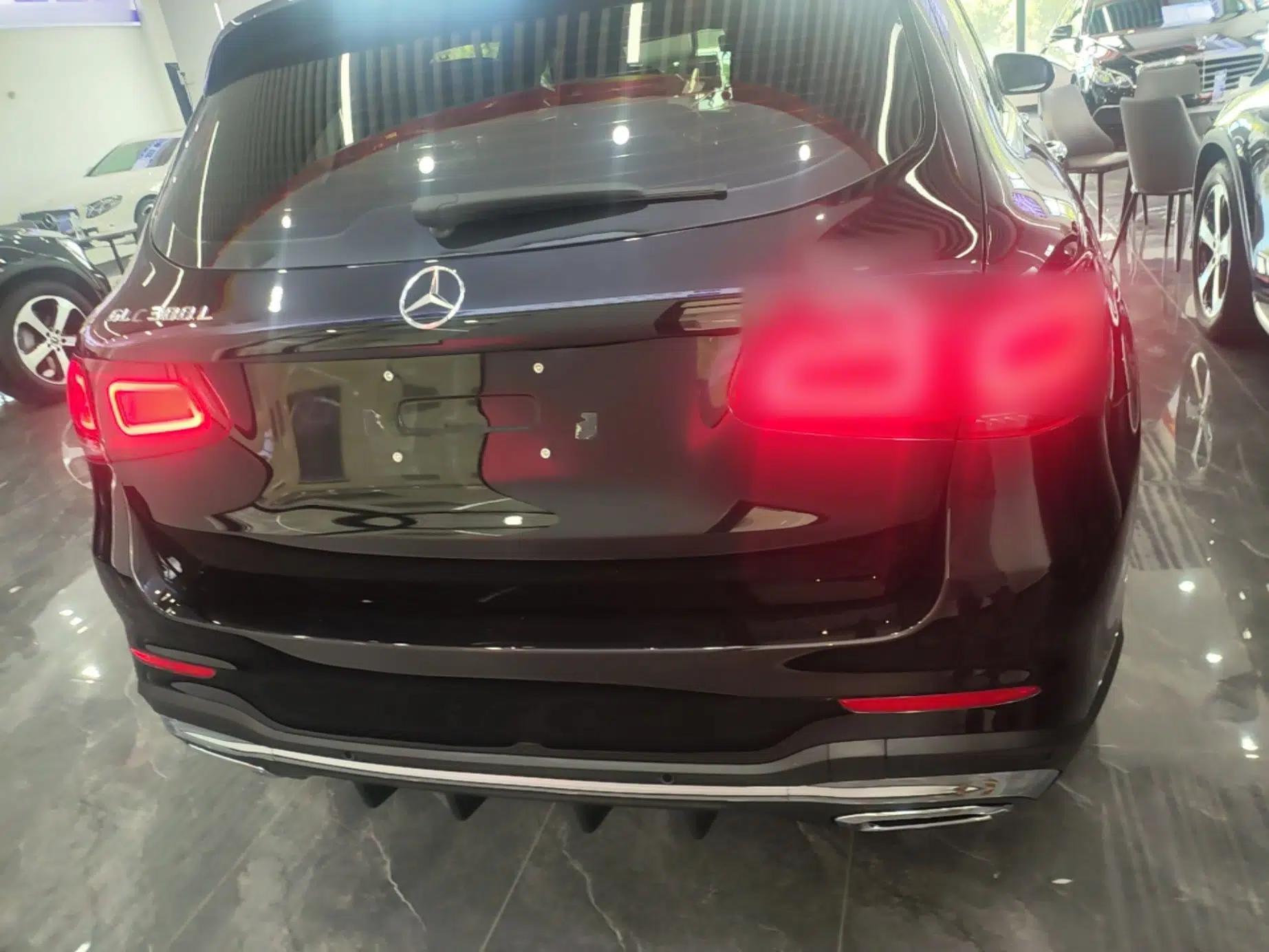 Mercedes-Benz GLC 2020 GLC 300 L 4MATIC Luxury Model — миниатюра 5