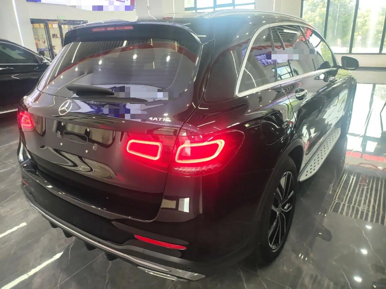 Mercedes-Benz GLC 2020 GLC 300 L 4MATIC Luxury Model — миниатюра 6