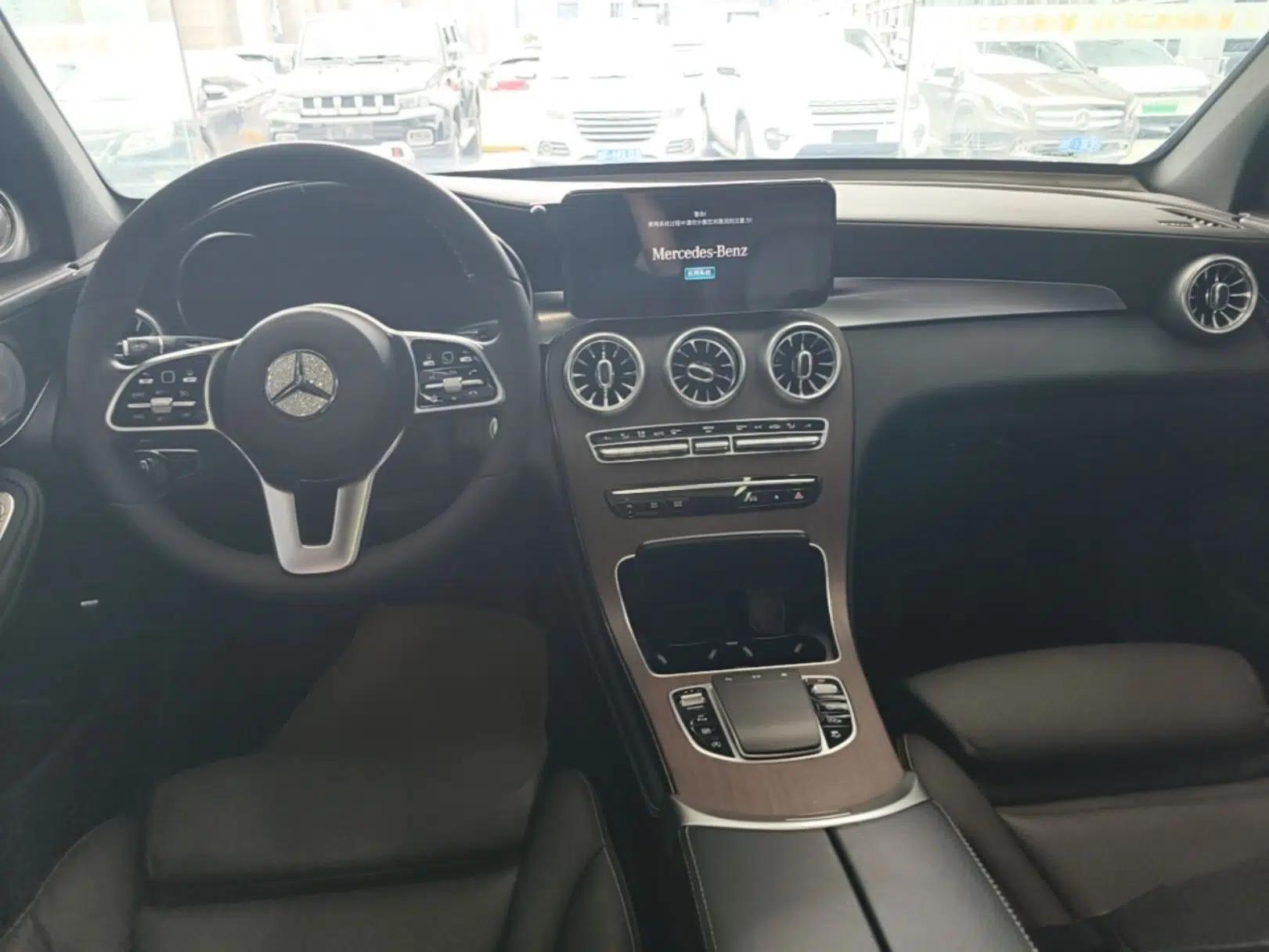 Mercedes-Benz GLC 2021 GLC 300 L 4MATIC Dynamic Model — миниатюра 12