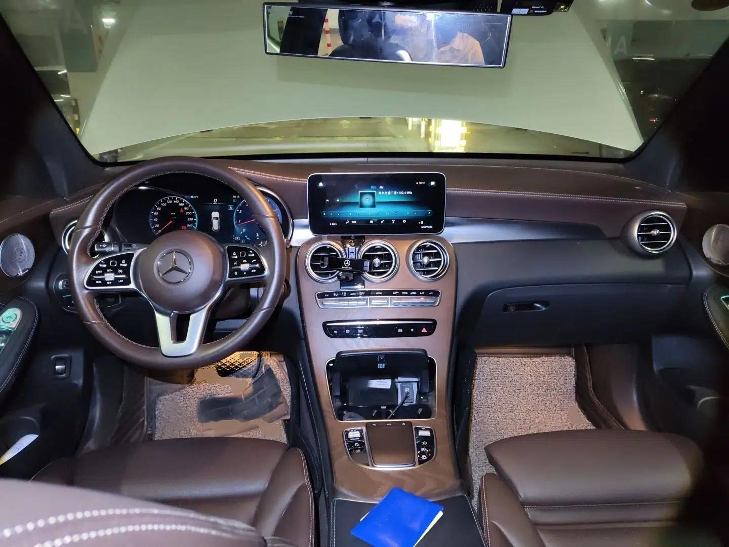 Mercedes-Benz GLC 2020 GLC 300 L 4MATIC Dynamic Edition — миниатюра 9