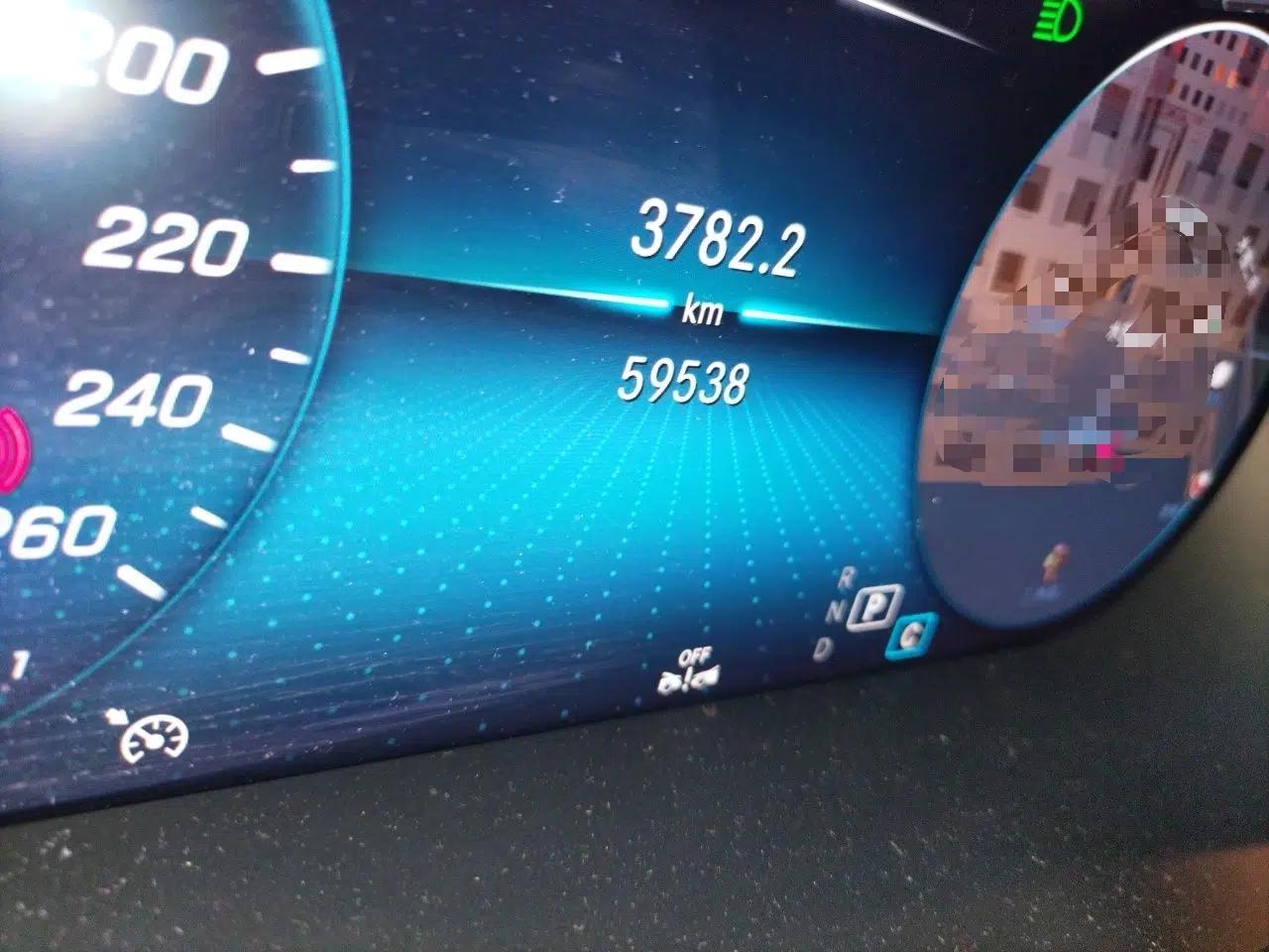 Mercedes-Benz GLC 2021 GLC 260 L 4MATIC Dynamic Edition — миниатюра 12