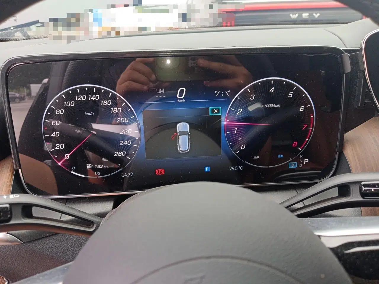 Mercedes-Benz GLC 2023 GLC 300 L 4MATIC Dynamic Edition 5-seater — миниатюра 11