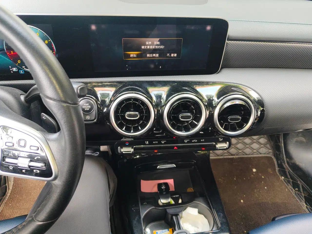 Mercedes-Benz A-Class 2020 Second Facelift A 180 L Sport Sedan — миниатюра 13