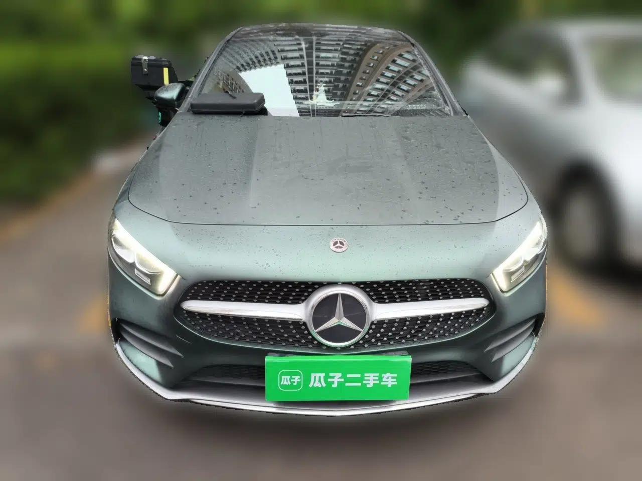Mercedes-Benz A-Class 2020 Restyled A 200 L Sport Sedan Fashion Version — миниатюра 2