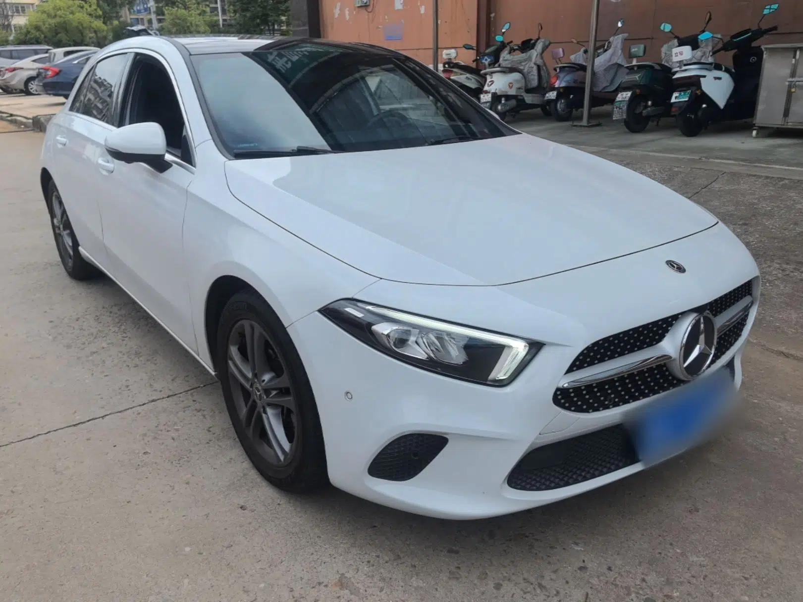 Mercedes-Benz A-Class 2019 A 200 Dynamic Edition — миниатюра 3