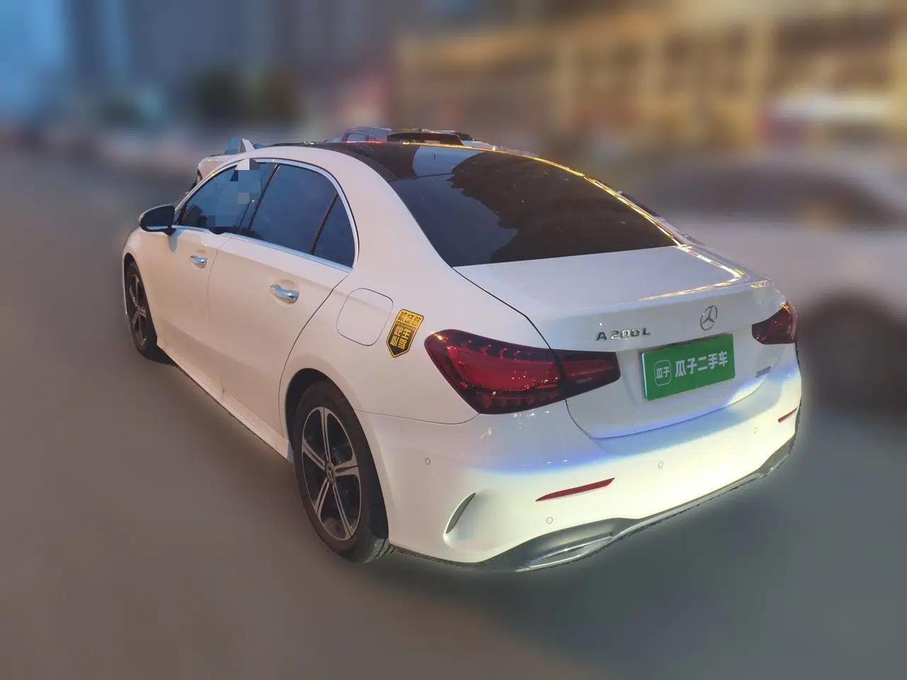 Mercedes-Benz A-Class 2023 A 200 L Fashion Model — миниатюра 4
