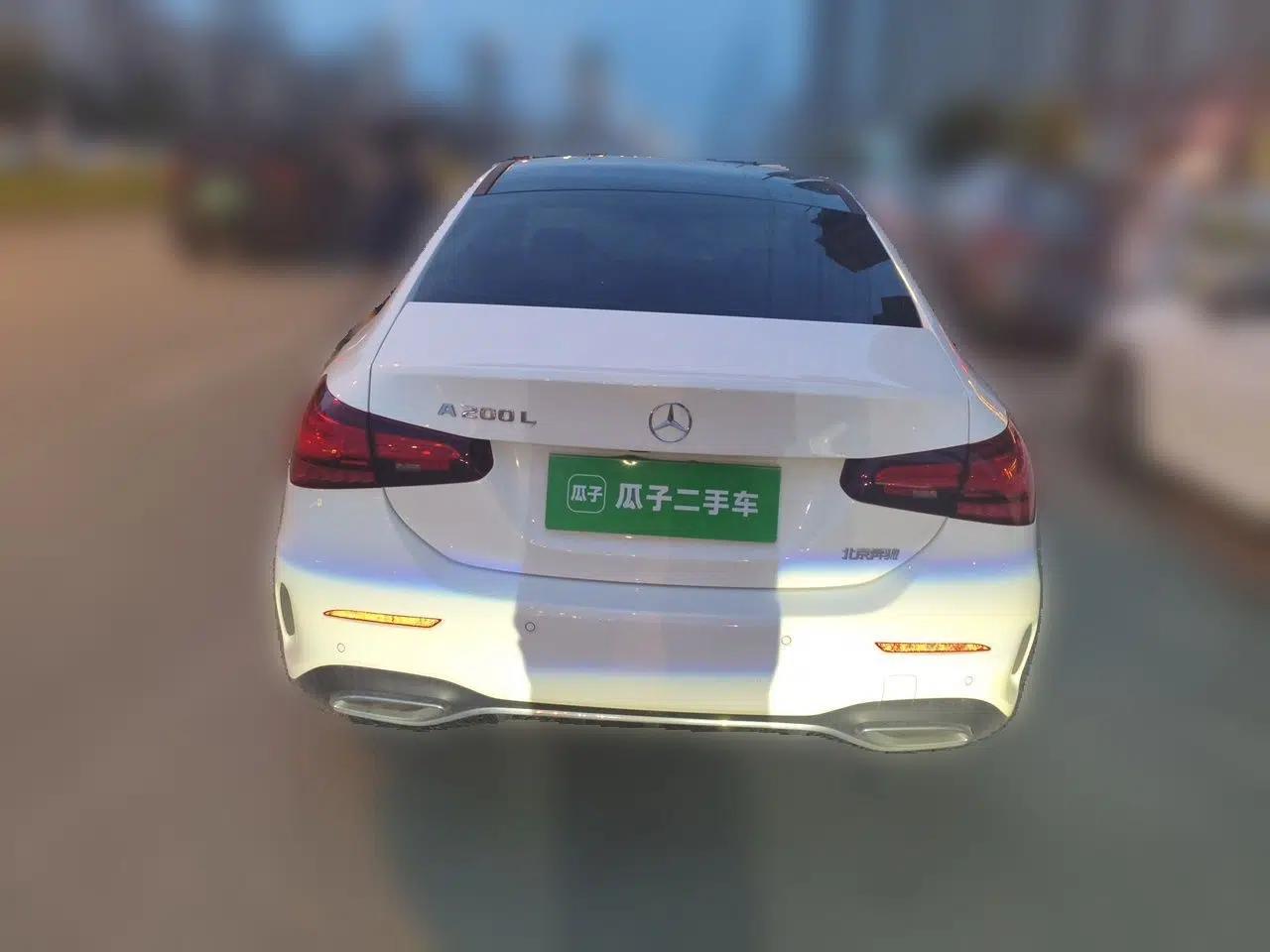 Mercedes-Benz A-Class 2023 A 200 L Fashion Model — миниатюра 5