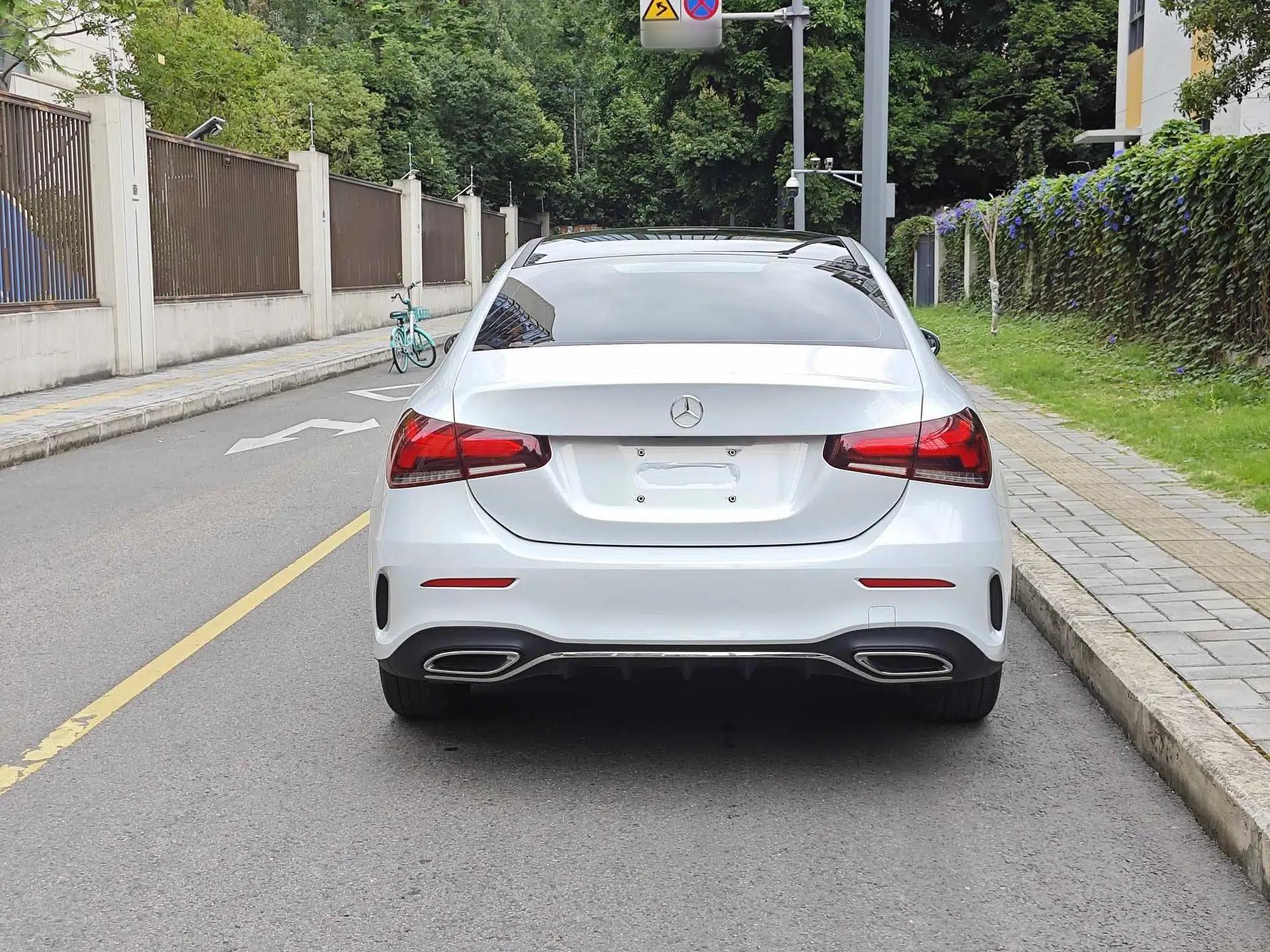 Mercedes-Benz A-Class 2021 A 200 L Sport Sedan Fashion Model — миниатюра 19