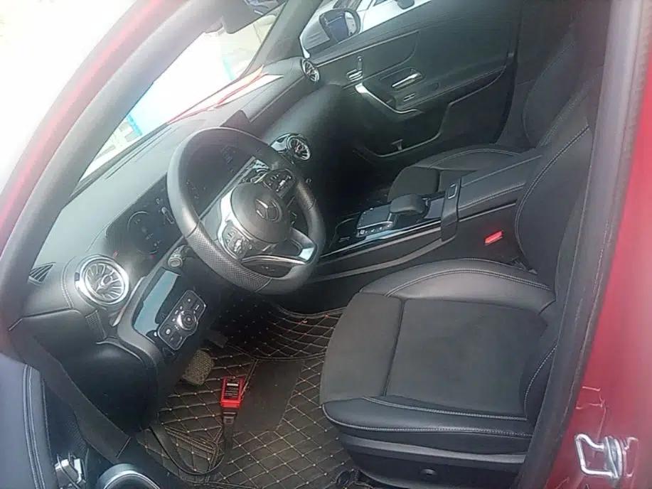 Mercedes-Benz A-Class 2021 A 200 L Sport Sedan Fashion Model — миниатюра 26