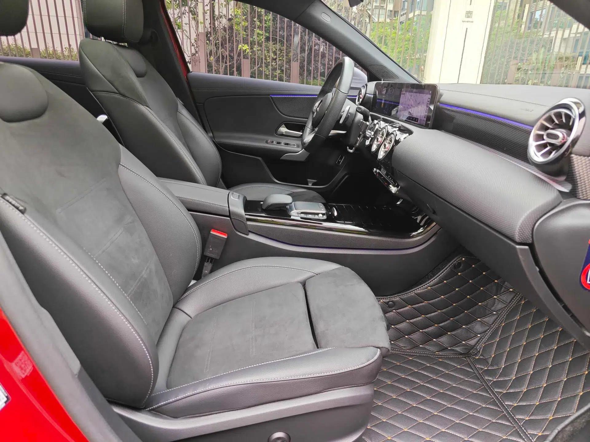 Mercedes-Benz A-Class 2021 A 200 L Sport Sedan Fashion Model — миниатюра 33