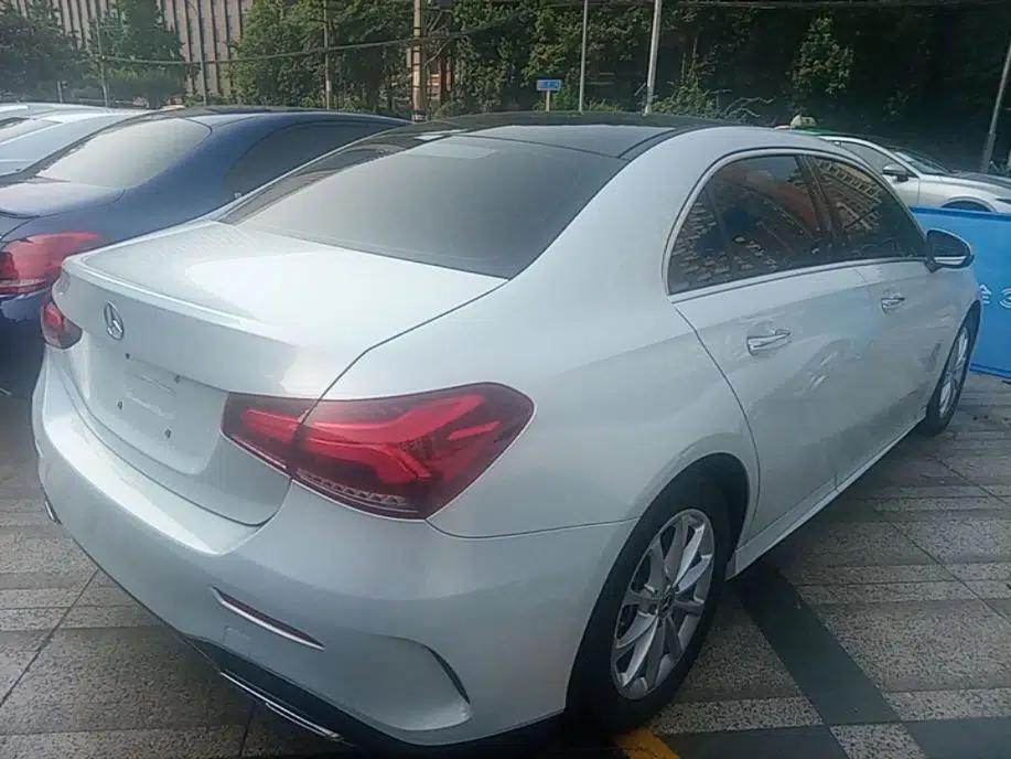 Mercedes-Benz A-Class 2021 A 200 L Sport Sedan Fashion Model — миниатюра 6
