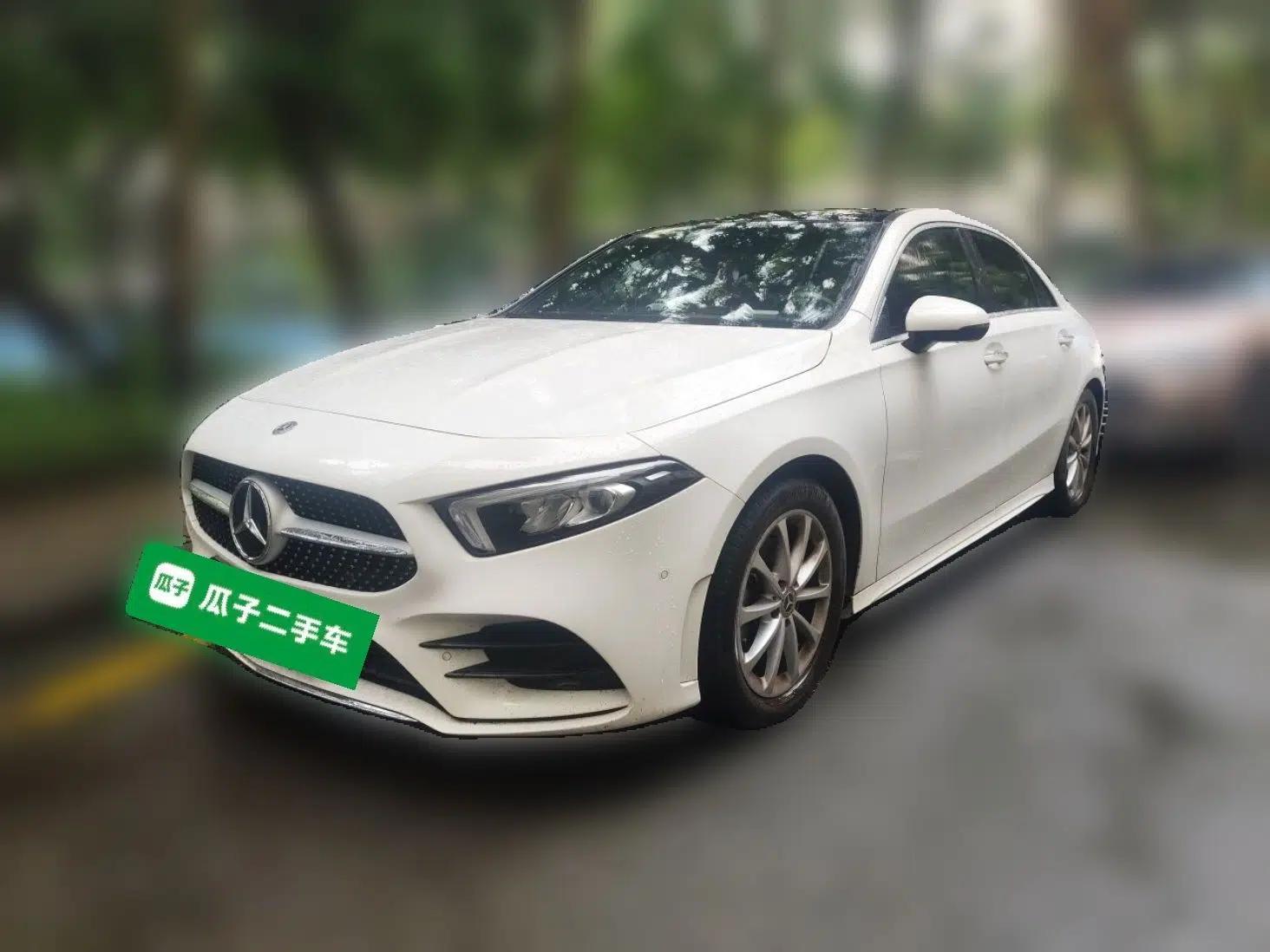 Mercedes-Benz A-Class 2020 Restyled A 200 L Sport Sedan Dynamic Version — миниатюра 1