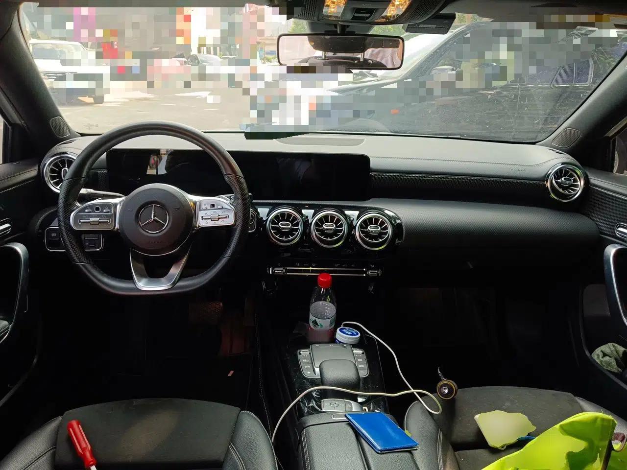 Mercedes-Benz A-Class 2020 Restyled A 200 L Sport Sedan Fashion Version — миниатюра 9