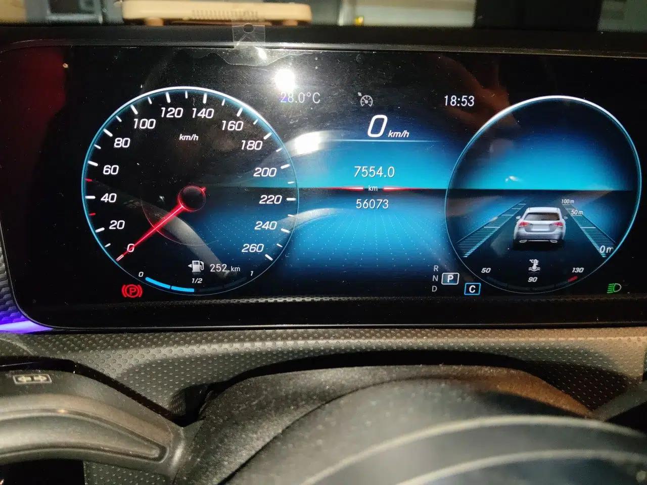 Mercedes-Benz A-Class 2021 A 200 L Sport Sedan Fashion Model — миниатюра 12