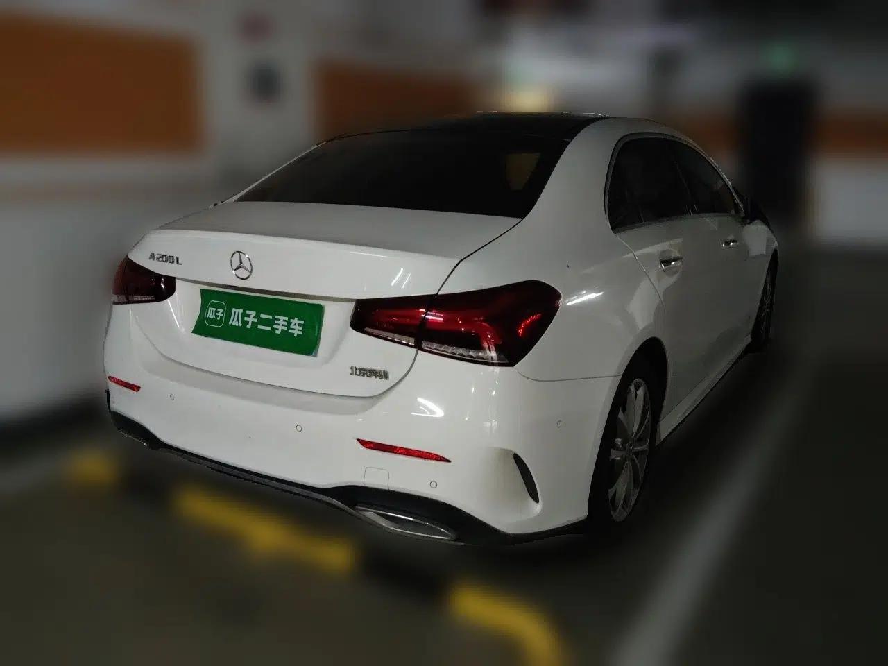 Mercedes-Benz A-Class 2021 A 200 L Sport Sedan Fashion Model — миниатюра 6