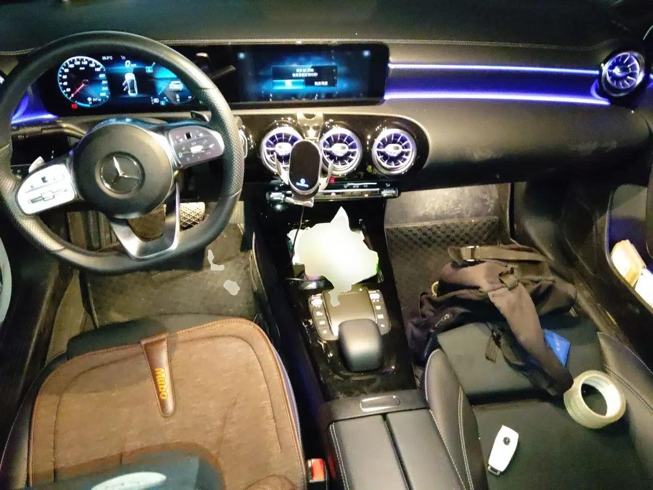 Mercedes-Benz A-Class 2021 A 200 L Sport Sedan Fashion Model — миниатюра 9